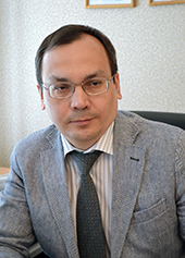 Дмитрий Тимофеев, заместитель генерального директора авиакомпании "Якутия" по стратегическому развитию.