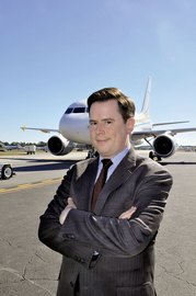 Франсуа ШАЗЕЛЬ  Вице-президент по продажам  Airbus Corporate Jets