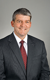 Колин МАХОНИ cтарший вице-президент подразделения по международным и сервисным решениям компании Rockwell Collins