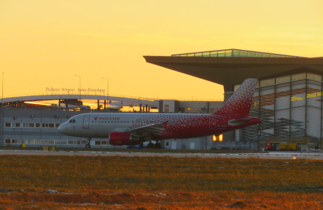 Самолет A319 авиакомпании "Россия" :: Артём Кореняко / АТО А319