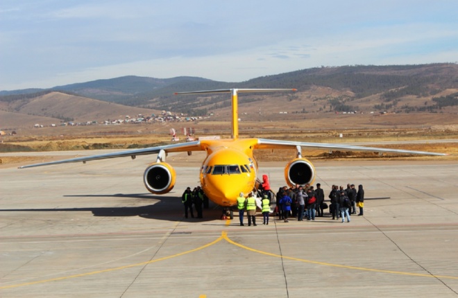 Самолет Ан-148 авиакомпании "Саратовские авиалинии
