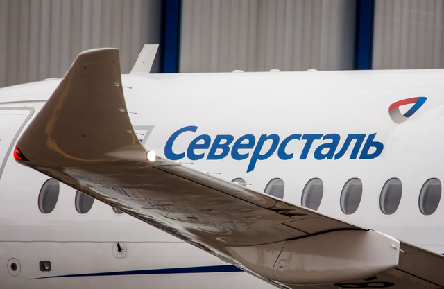 самолет Superjet 100