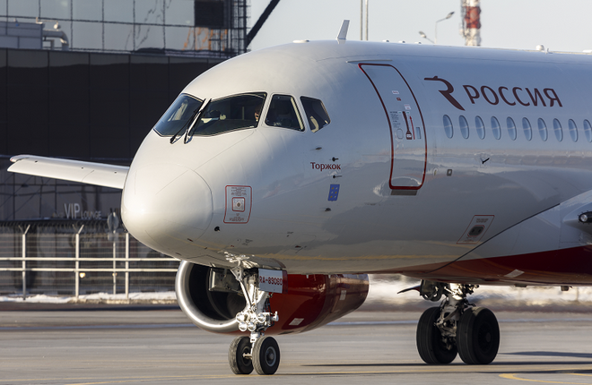 К концу 2021 г. авиакомпания "Россия" планирует эксплуатировать 66 самолетов Superjet 100 :: "Россия"