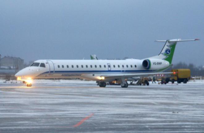 Самолет ERJ145LR в аэропорту Сыктывкар :: Артём Кореняко, ATO.ru Коми, come on