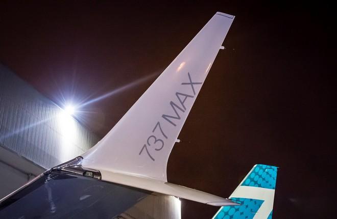 Самолет 737MAX