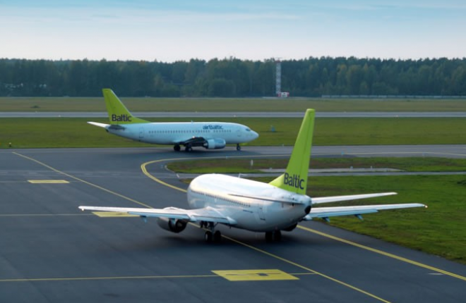 Boeing 737-500 airBaltic