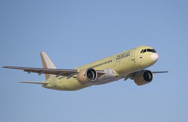 первый полет самолета МС-21-300 с крылом из российских композитов