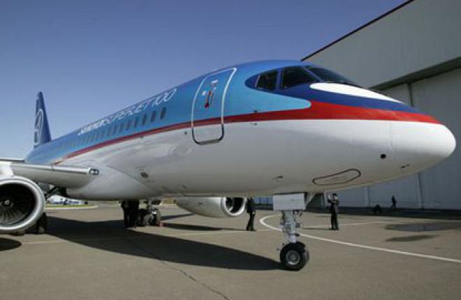 Sukhoi Superjet 100 приветствует Азию