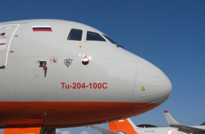 Авиакомпания "Трансаэро" приобретает грузовые самолеты Ту-204-100С