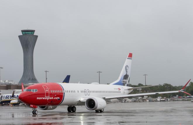 Самолет Boeing 737MAX авиакомпании Norwegian