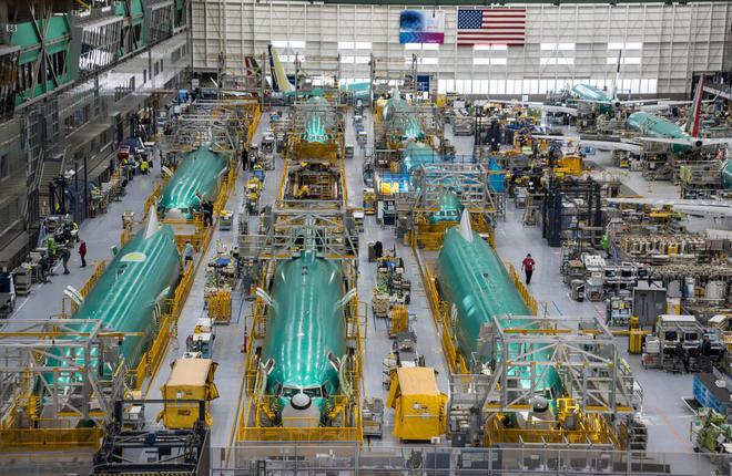 Boeing восстановил темпы сборки своего бестселлера — модели 737 до максимально разрешенных авиавластями 38 самолетов в месяц :: Boeing Boeing обошел Airbus по количеству заказов