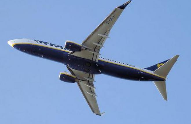 737-800 в ливрее Ryanair :: Ryanair В Польше откроется первая база техобслуживания Ryanair