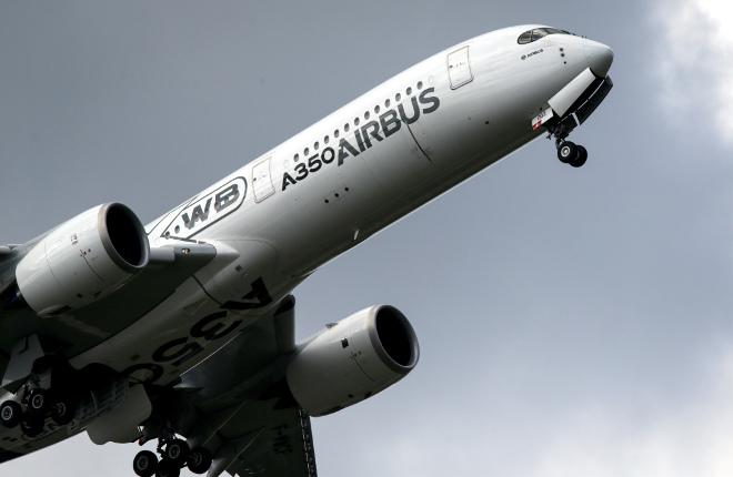 Самолет A350-900