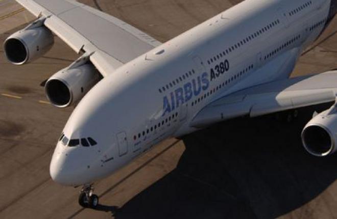 Самолет Airbus A380