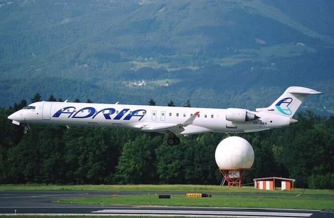 Bombardier CRJ900 Adria Airways