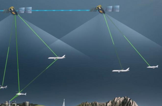 Систему наблюдения за воздушными судами ADS-B соединят со спутниками