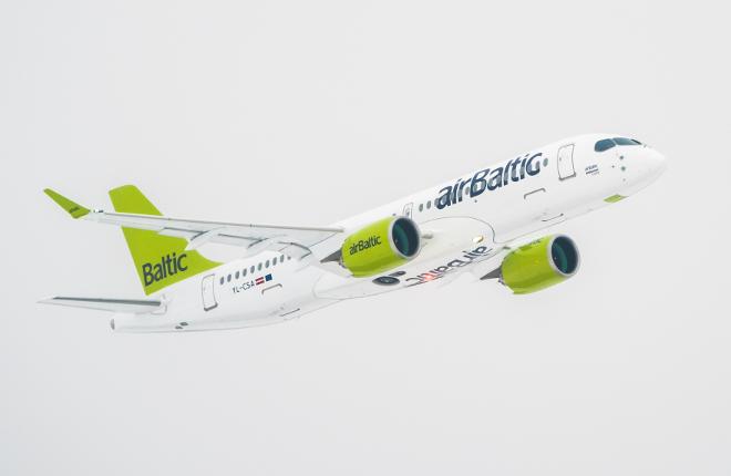 Самолет Bombardier CS300 авиакомпании airBaltic