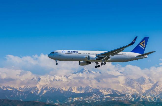 AJW Group обязуется оказывать PBH-поддержку для трех самолетов Boeing 767-300ER и четырех Boeing 757-200 :: AJW Group Самолет авиакомпании Air Astana