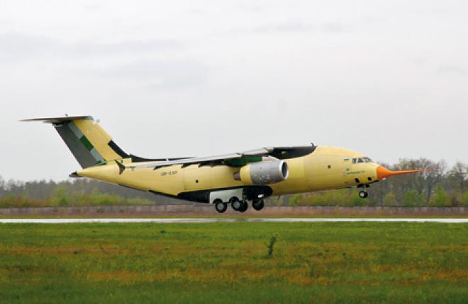 An-178 will carry up to 18,000 kg of freight and to operate from unpaved runways