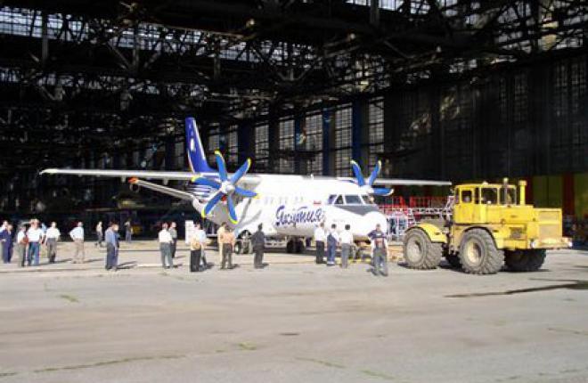Самарский завод "Авиакор" приостановит сборку самолетов Ан-140