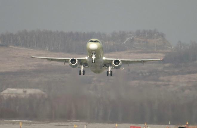 ГСС увеличили поставки SSJ 100 в первом полугодии