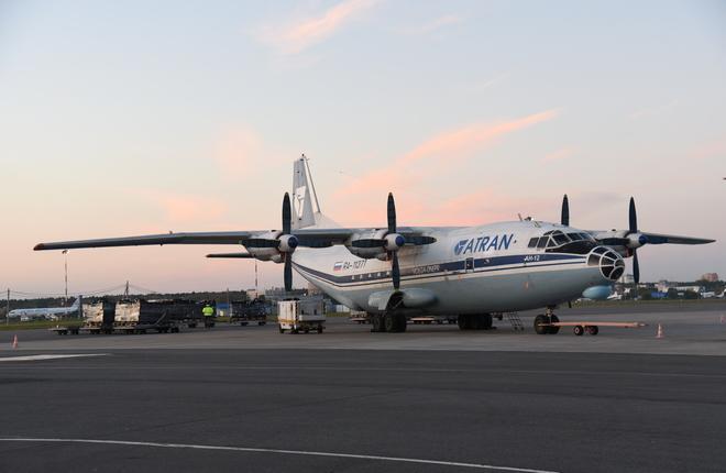 Авиакомпания «Атран» возобновляет грузоперевозки на самолете Ан-12