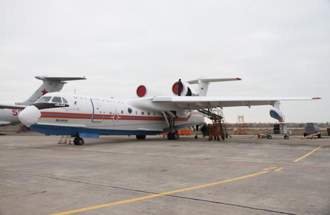 МЧС приняло первый таганрогский Бе-200