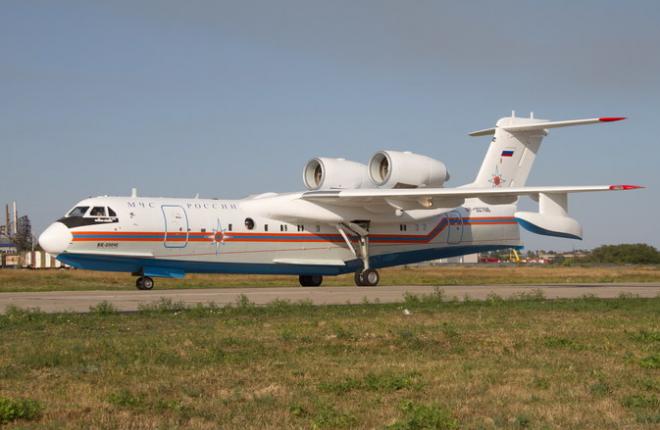 Самолет-амфибия Бе-200ЧС