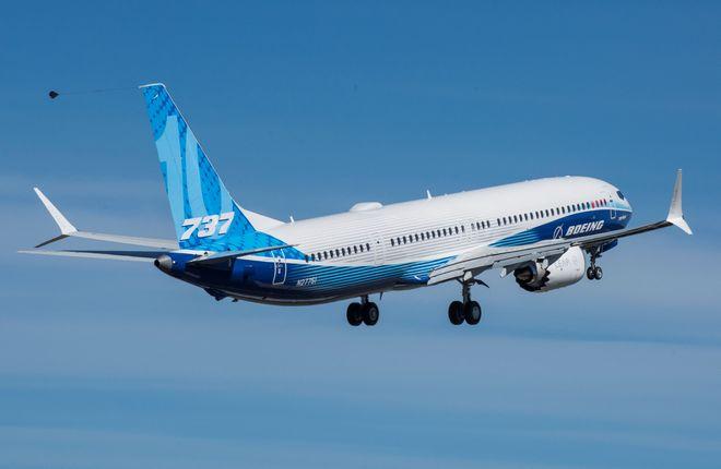 Boeing 737MAX-10  совершил первый полет