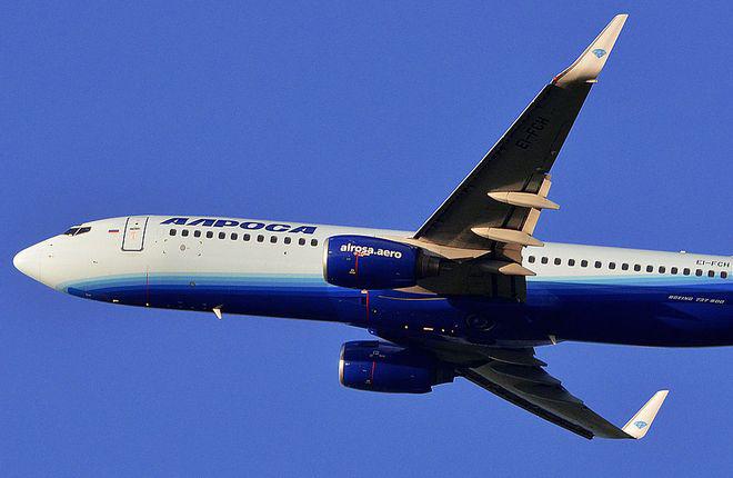 Авиакомпания "Алроса" предпочла Boeing 737 самолетам SSJ 100