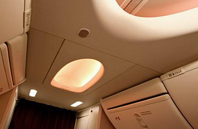 Авиакомпания "ЮТэйр" получила самолет Boeing 737-800 Sky Interior