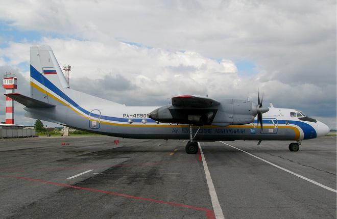 Самолет Ан-24 авиакомпании "Бурятские авиалинии"
