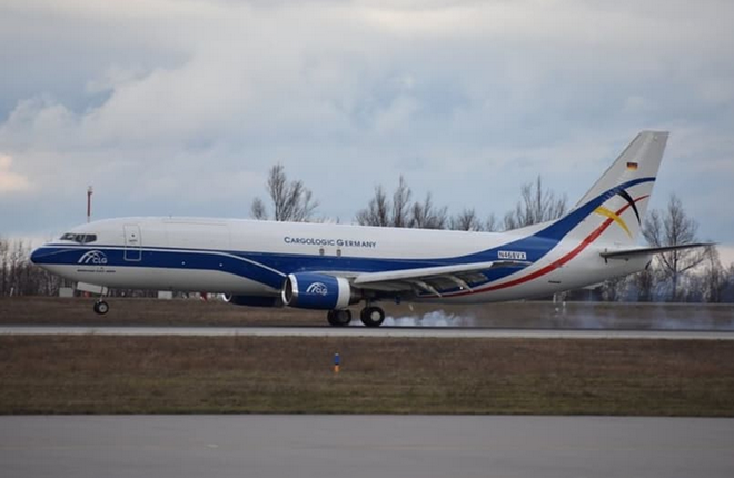Первый грузовой самолет Boeing 737-400BCF авиакомпания CargoLogic Germany получила еще в январе 2019 года :: www.facebook.com/CAEParc самолет Boeing 737 авиакомпании CargoLogic Germany