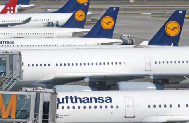Авиакомпания Lufthansa отменила две трети рейсов