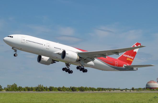 Самолет Boeing 777 Nordwind Airlines