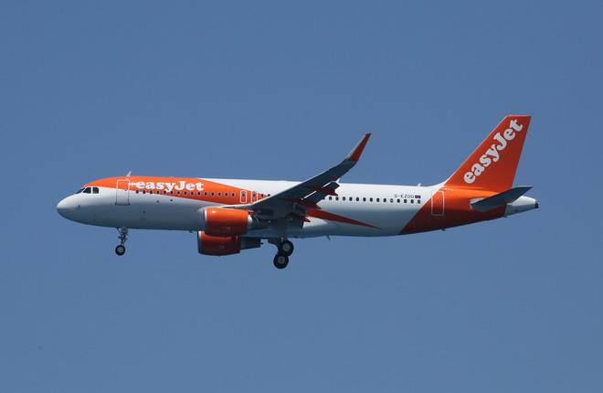 Самолет A320 авиакомпании EasyJet