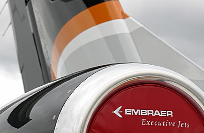 Embraer, Minsheng Financial Leasing Миньшэн