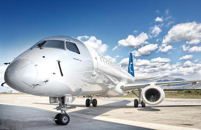 самолет Embraer E195