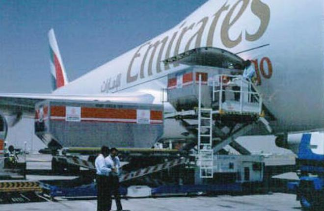 Emirates ждет улучшения эффективности Boeing 747-8