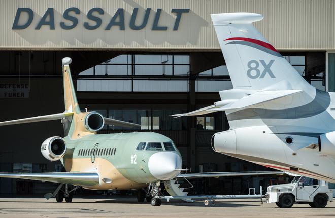 Поставки бизнес-джетов Dassault Falcon продолжили сокращаться