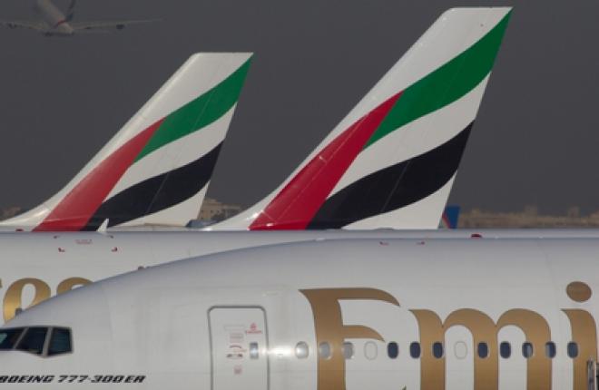 Авиакомпания Emirates пополнила флот сотым Boeing 777-300ER