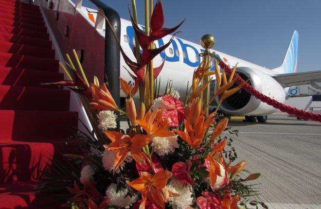 Первый самолет Boeing 737MAX-8 авиакомпании flydubai на Dubai Airshow 2017