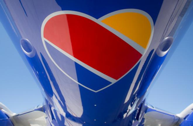 Новый символ Southwest Airlines на нижней части фюзеляжа самолета :: swamedia.com Авиакомпания Southwest Airlines привлекла к ребрендингу клиентов