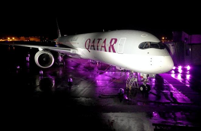 Самолет Airbus А350-1000 в ливрее авиакомпании Qatar Airways