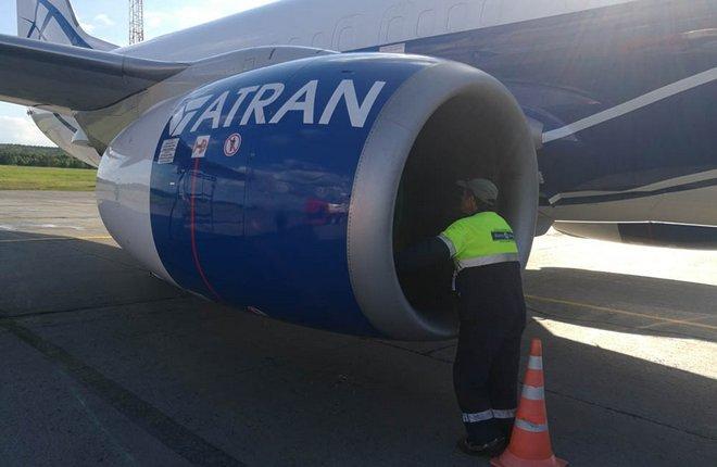 самолет Boeing 737-800BCF авиакомпании "Атран"