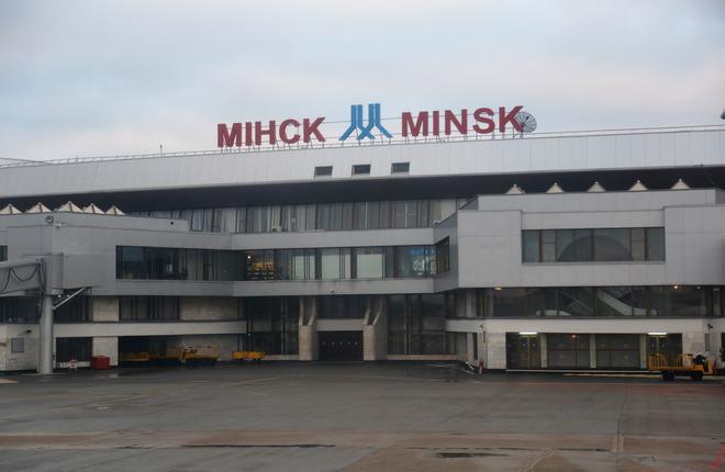 Авиакомпания "ЮТэйр" воспользуется транзитными пассажирами аэропорта Минска