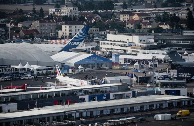 :: Airbus В этом году в Ле Бурже ожидается участие более 2,4 тыс. экспонентов из 48 стран и 150 воздушных судов