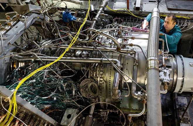 Стендовые испытания российского двигателя ПД-8 для нового варианта Superjet намечены на начало 2022 года
