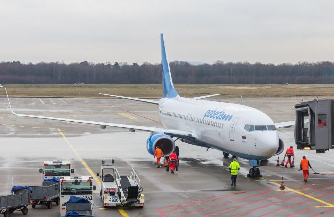 Самолет Boeing 737 авиакомпании "Победа"