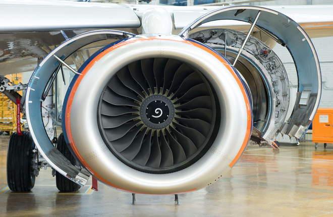 ОДК освоила ремонт блоков управления двигателей для Superjet 100